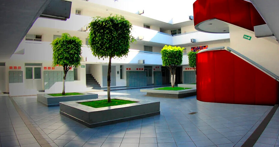 ¡Es mejor estudiar en universidades privadas